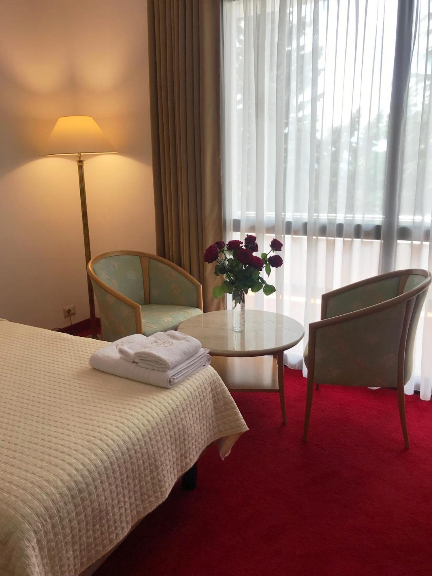Chateau Linza Resort Tirana Eksteriør billede