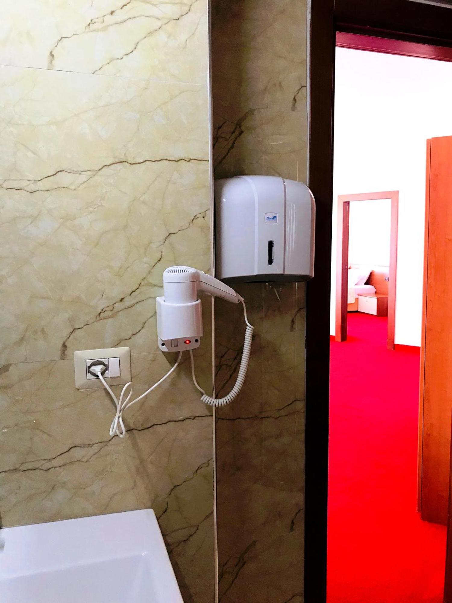 Chateau Linza Resort Tirana Eksteriør billede