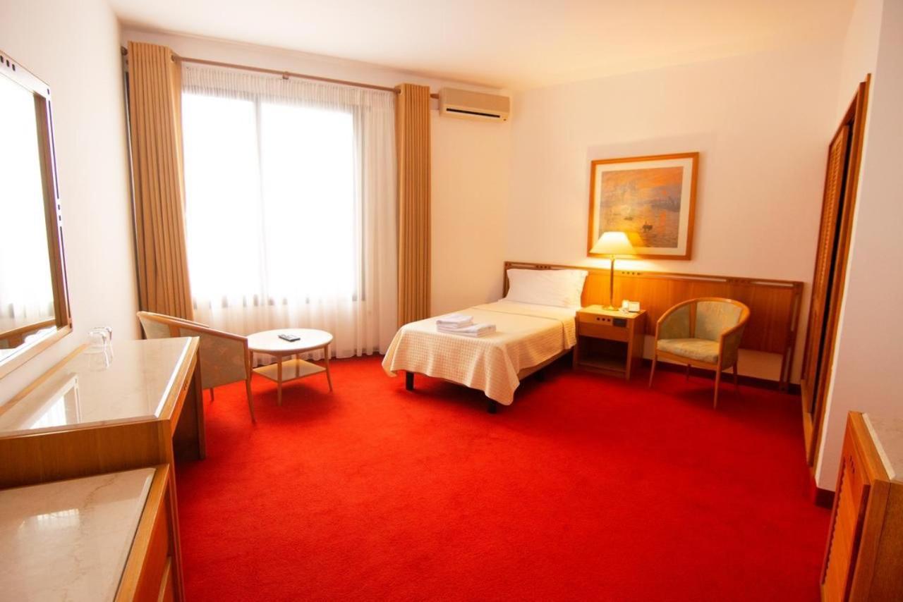Chateau Linza Resort Tirana Eksteriør billede